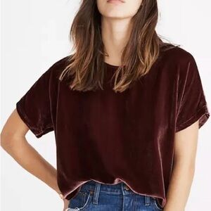 Madewell Velvet Flowy Short sleeves Blouse in Maroon wine color size Medium